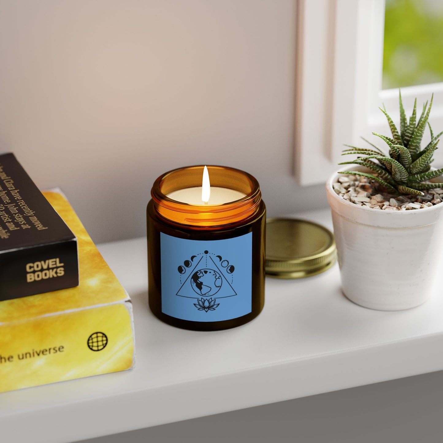 Triangle Moon Phase & Lotus - Scented Candle Coconut Apricot Wax